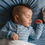 Routine du coucher bébé : créer des soirées apaisantes